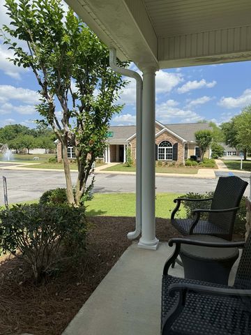 302-1 Hidden Creek Circle, Dothan, AL 36301