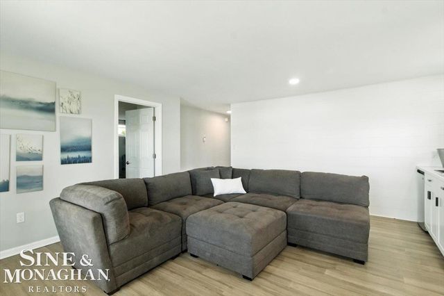 69 Gratiot Boulevard, Marysville, MI 48040