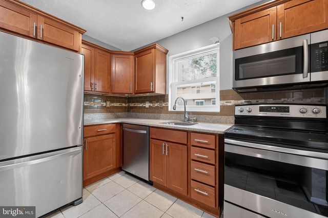 1007 SAINT MICHAELS DR, Bowie, MD 20721