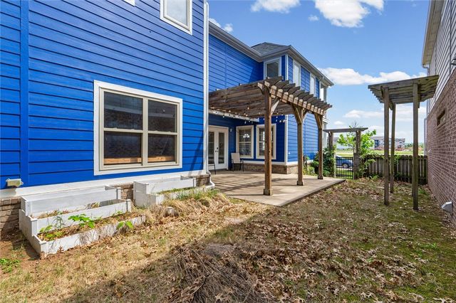 685 N Rupple Road, Fayetteville, AR 72704