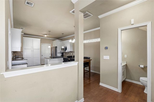 685 N Rupple Road, Fayetteville, AR 72704