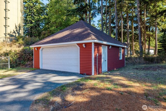 1003 NE Summit Loop, Coupeville, WA 98239