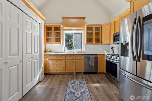 1003 NE Summit Loop, Coupeville, WA 98239