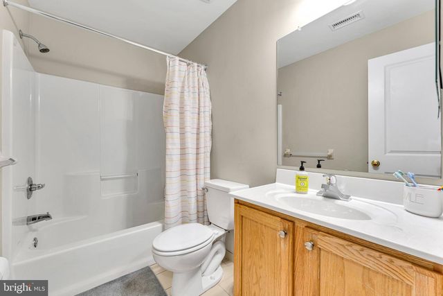 1702 EXPOSITION DR, Williamstown, NJ 08094