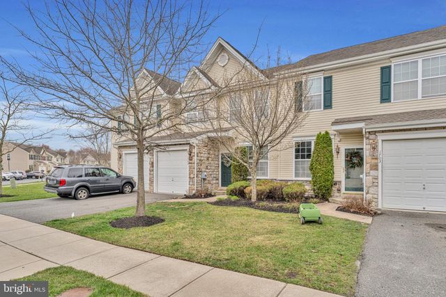 1702 EXPOSITION DR, Williamstown, NJ 08094