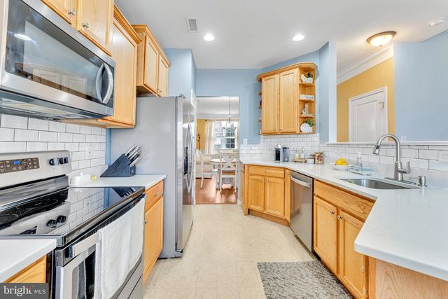 1702 EXPOSITION DR, Williamstown, NJ 08094