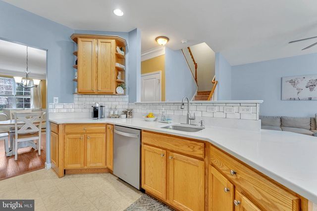 1702 EXPOSITION DR, Williamstown, NJ 08094