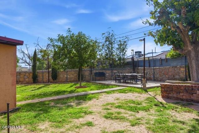 5577 JOYCE Circle, El Paso, TX 79904