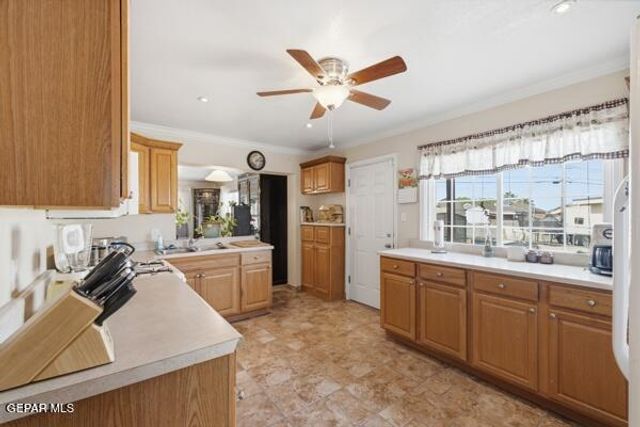 5577 JOYCE Circle, El Paso, TX 79904