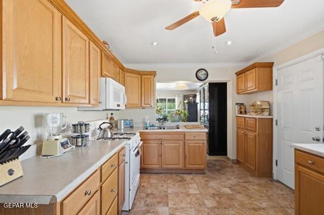 5577 JOYCE Circle, El Paso, TX 79904