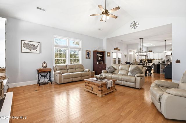 473 Shiloh Lane SE, Bolivia, NC 28422