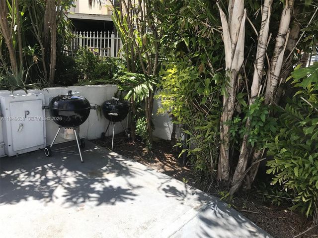 1688 West Ave 1005, Miami Beach, FL 33139