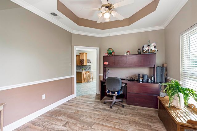 32810 Poplar Ct, Denham Springs, LA 70706