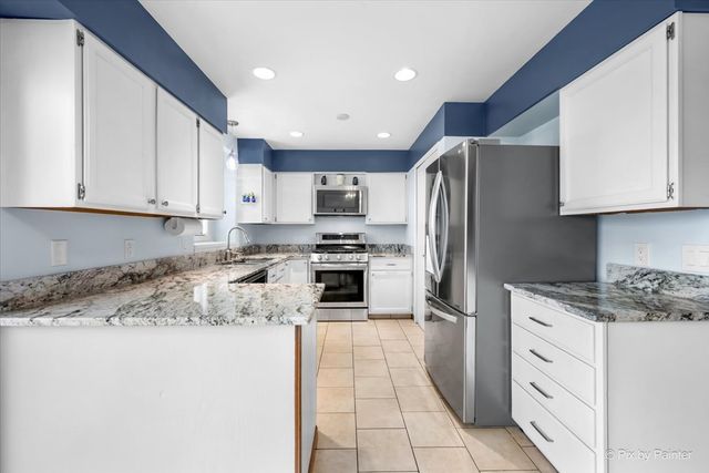 26 Sheehan Drive, Lake Villa, IL 60046