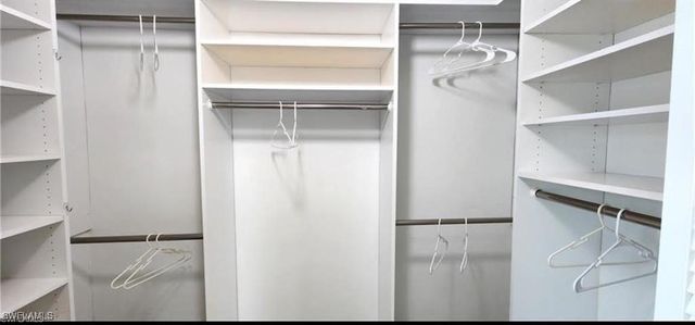 97 Georgetown BLVD 97, Naples, FL 34112