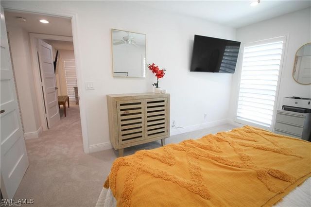 97 Georgetown BLVD 97, Naples, FL 34112