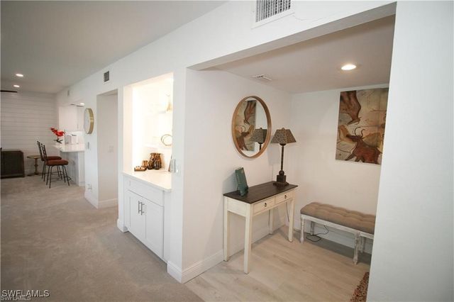 97 Georgetown BLVD 97, Naples, FL 34112