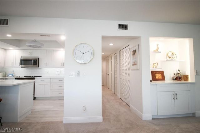 97 Georgetown BLVD 97, Naples, FL 34112