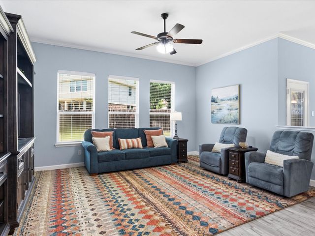 5845 Lamb Creek Drive, Fort Worth, TX 76179
