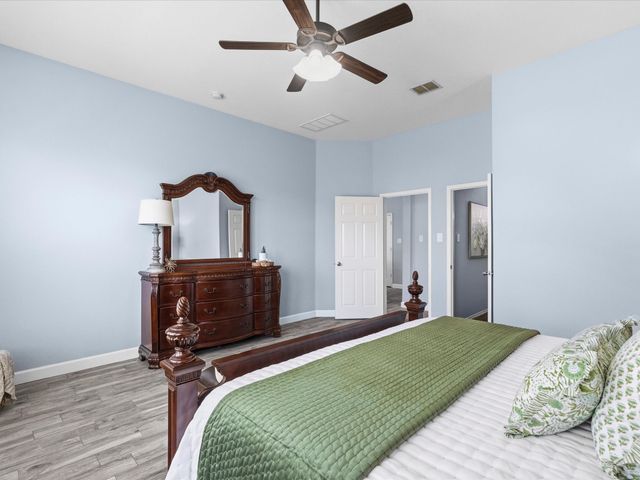 5845 Lamb Creek Drive, Fort Worth, TX 76179