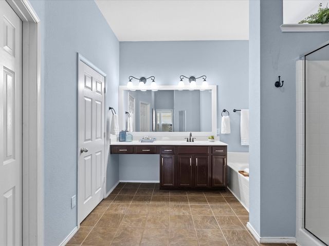 5845 Lamb Creek Drive, Fort Worth, TX 76179