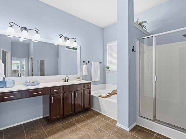 5845 Lamb Creek Drive, Fort Worth, TX 76179