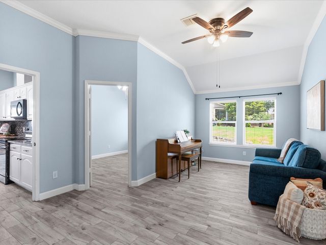 5845 Lamb Creek Drive, Fort Worth, TX 76179
