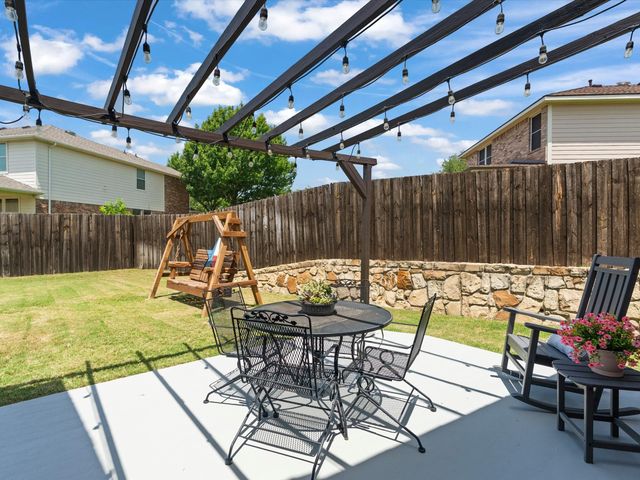 5845 Lamb Creek Drive, Fort Worth, TX 76179