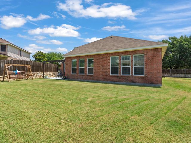 5845 Lamb Creek Drive, Fort Worth, TX 76179