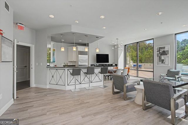 2828 Peachtree Road NE #802, Atlanta, GA 30305