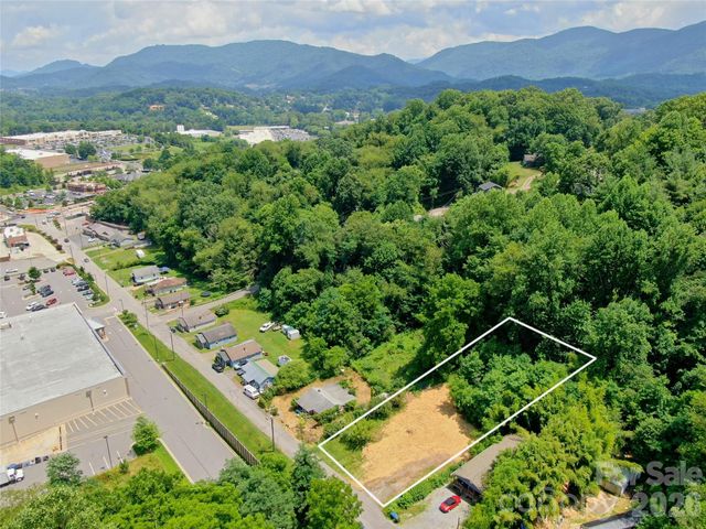 205 Frazier Street, Waynesville, NC 28786