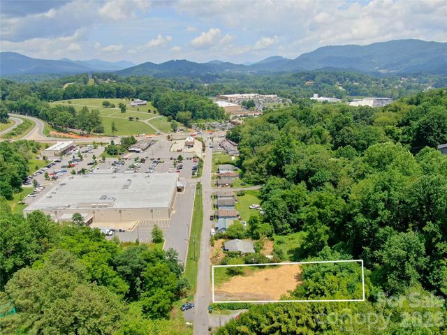 205 Frazier Street, Waynesville, NC 28786