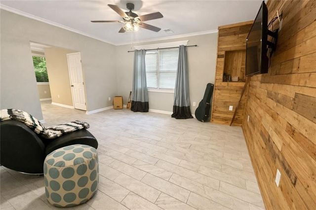 4511 Verdant Woods Court, Powder Springs, GA 30127