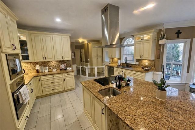 4511 Verdant Woods Court, Powder Springs, GA 30127