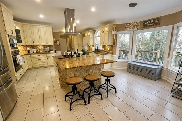 4511 Verdant Woods Court, Powder Springs, GA 30127