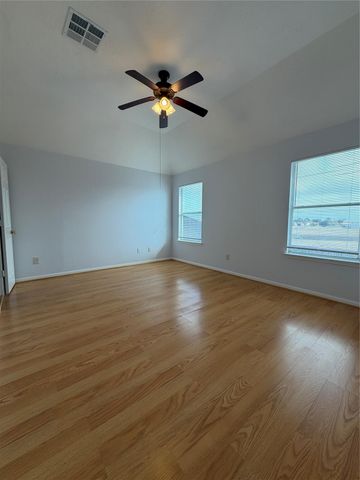 7915 Dairy View Lane, Houston, TX 77072