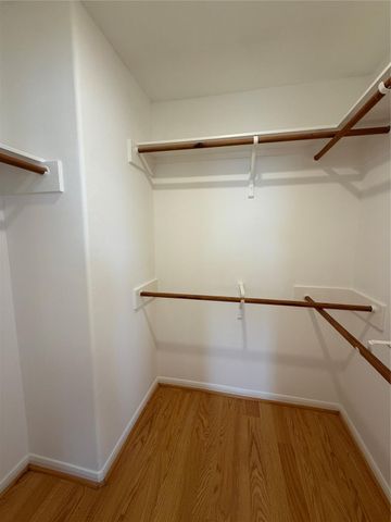 7915 Dairy View Lane, Houston, TX 77072