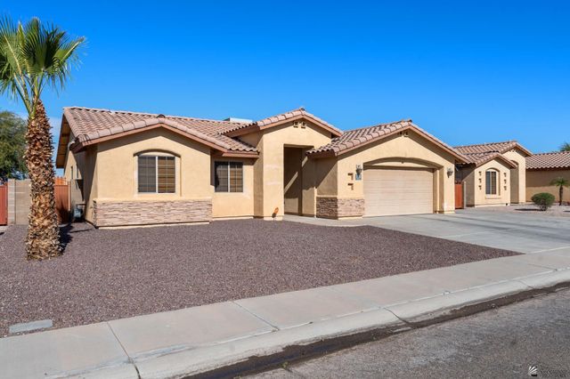 11756 E Omega Ln, Yuma, AZ 85367