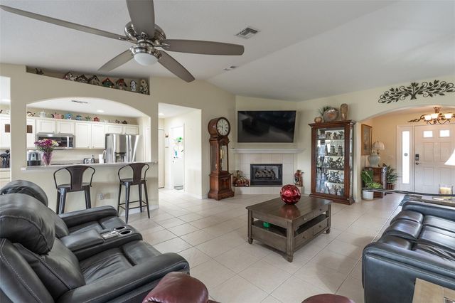 15831 SW 16TH AVENUE ROAD, Ocala, FL 34473