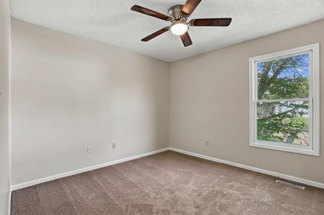 4603 BRANDON WOODS ST, Columbia, MO 65203