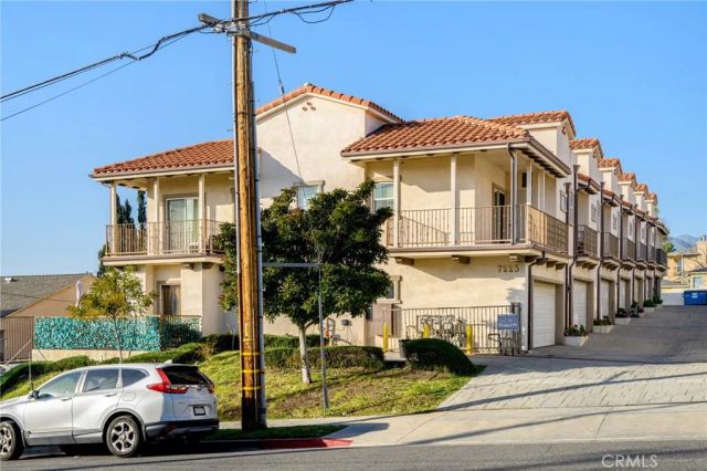 7225 Apperson Street 105, Tujunga, CA 91042