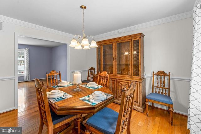 8009 FRONTIER DR, Severn, MD 21144