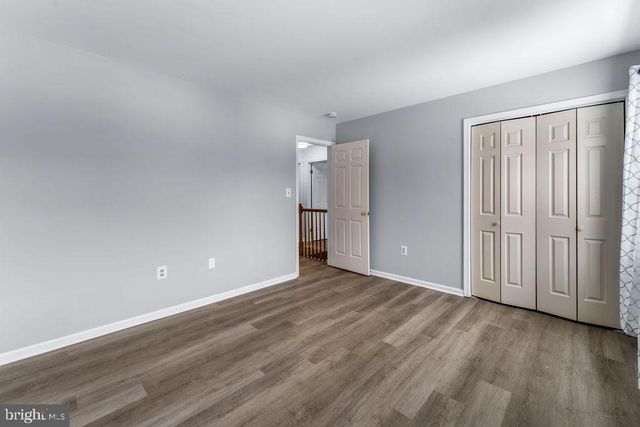 8009 FRONTIER DR, Severn, MD 21144