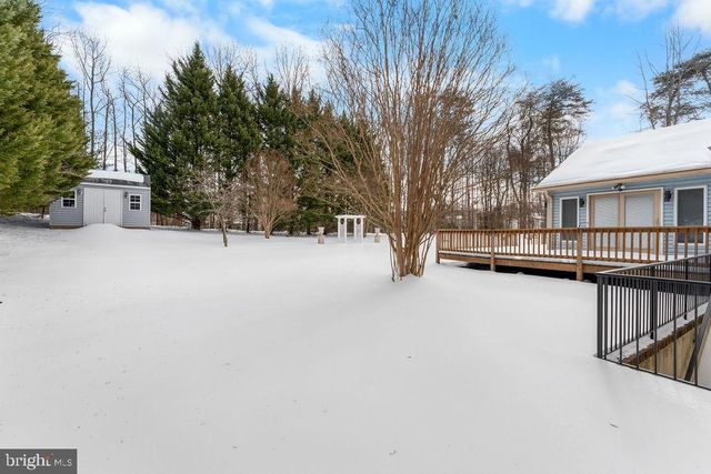 8009 FRONTIER DR, Severn, MD 21144