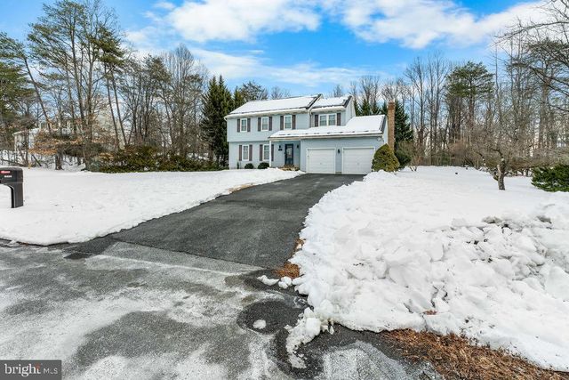 8009 FRONTIER DR, Severn, MD 21144