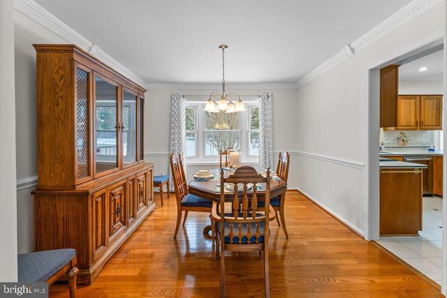 8009 FRONTIER DR, Severn, MD 21144