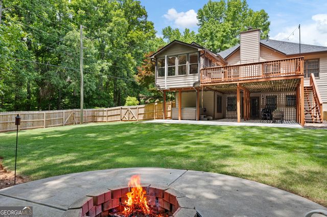 390 Shady River Trace, Roswell, GA 30076