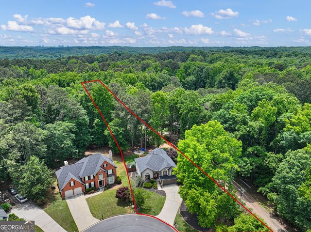 390 Shady River Trace, Roswell, GA 30076