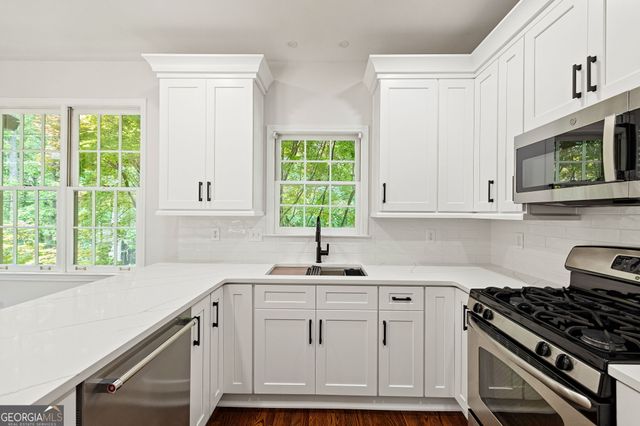 390 Shady River Trace, Roswell, GA 30076