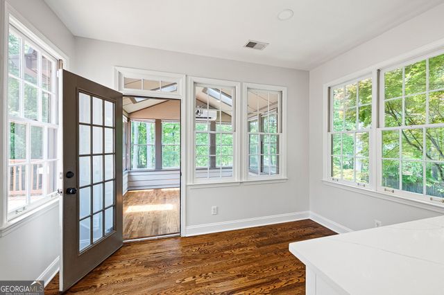 390 Shady River Trace, Roswell, GA 30076